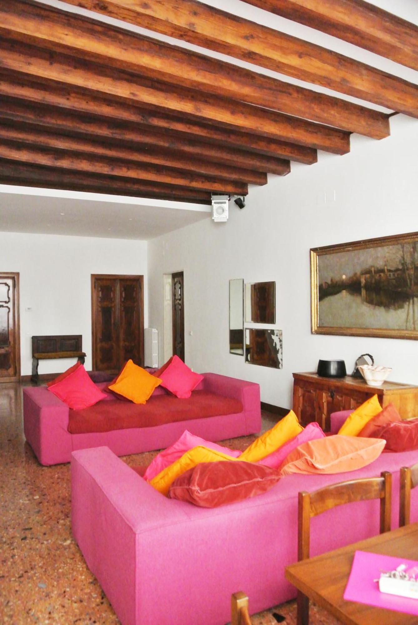 Uma Venice