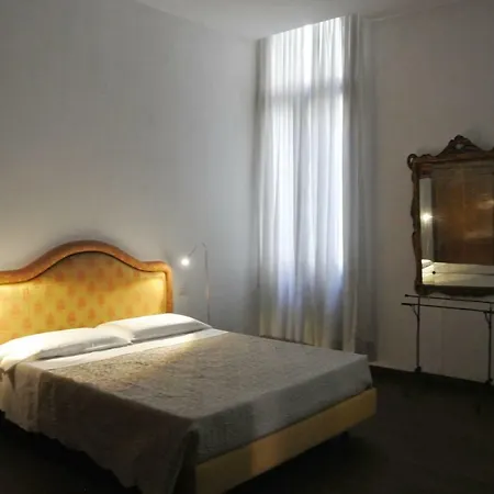 Uma Apartments Venice Exterior photo